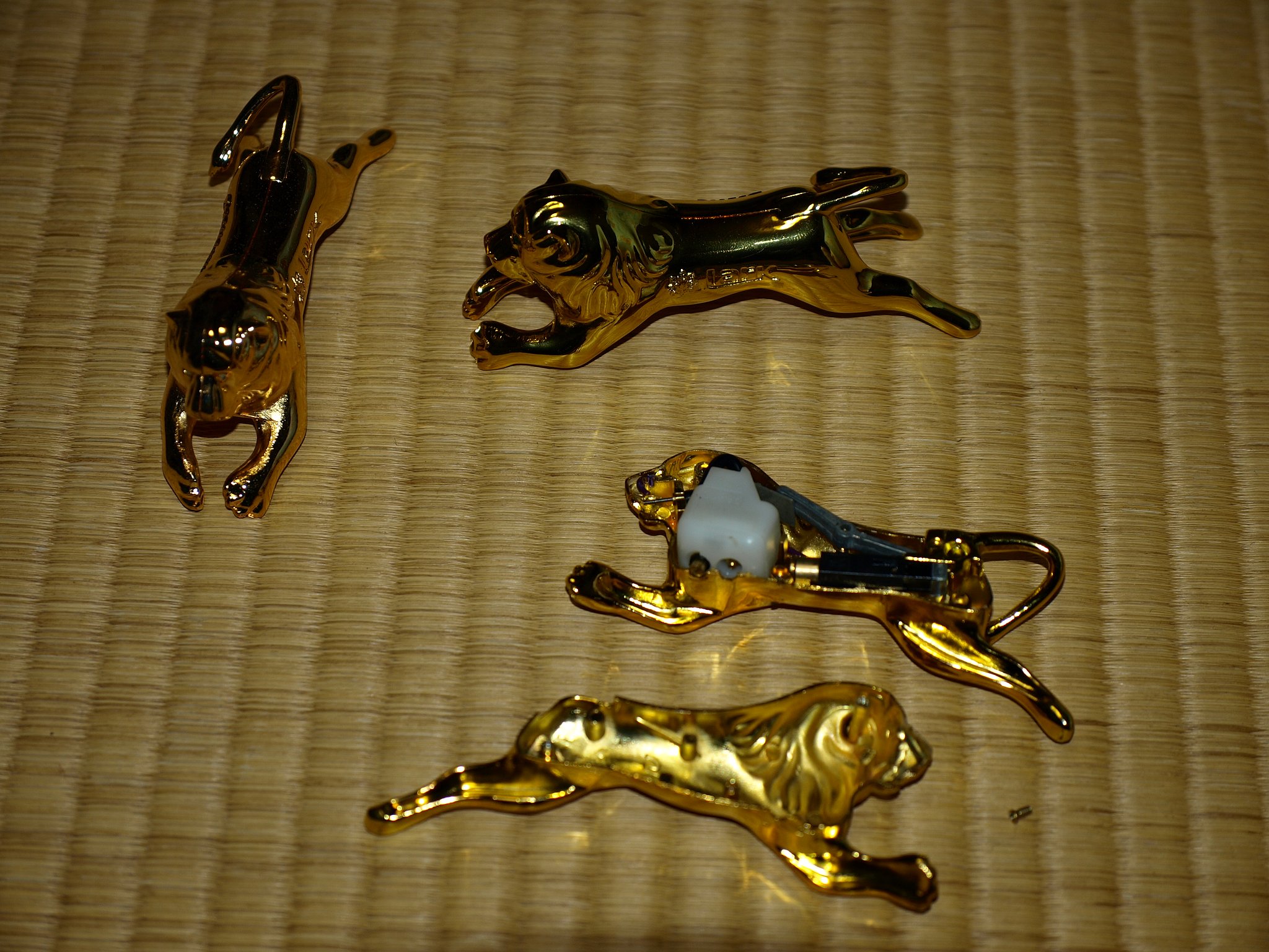 LARKのライター