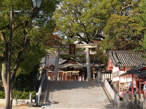 八幡宮鳥居