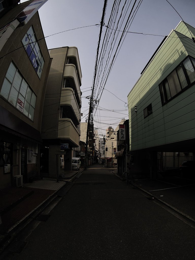 昼間の繁華街
