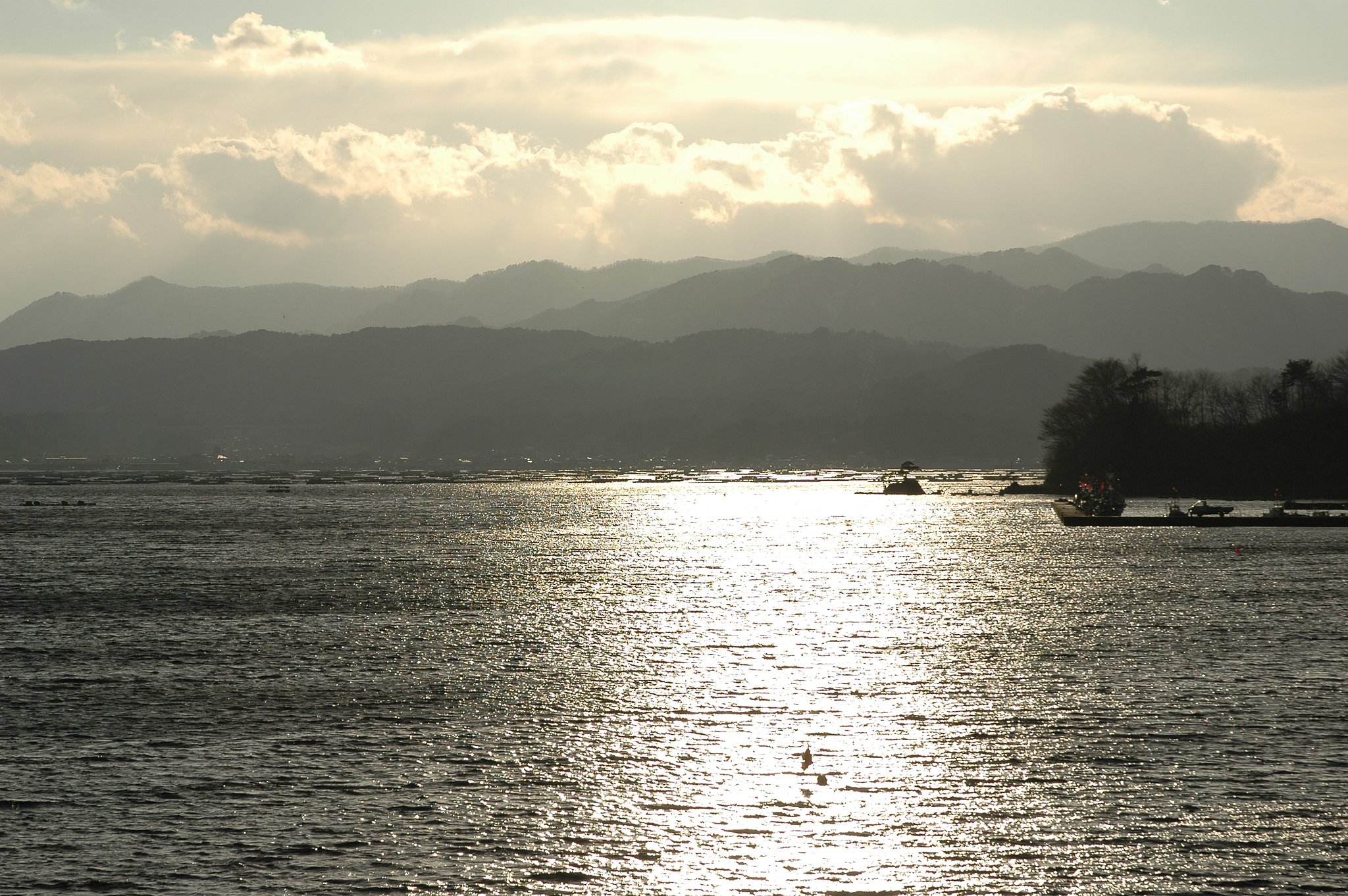 三陸海岸・・嵐の前