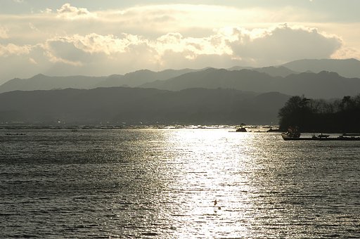 三陸海岸・・嵐の前