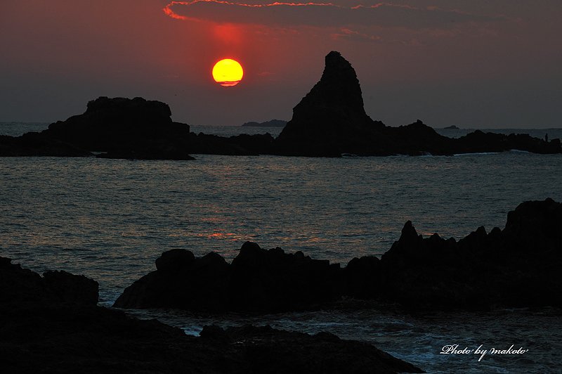 蓑掛島朝日