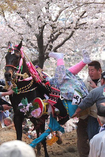 上げ馬神事