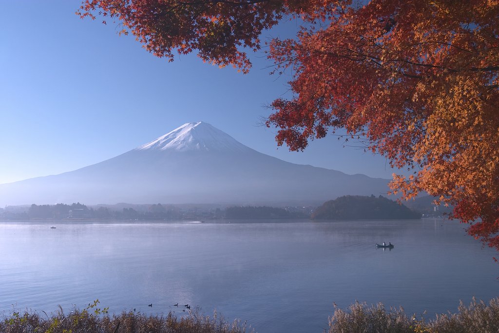 富士山と紅葉