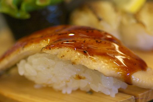 おすしをどうぞ。