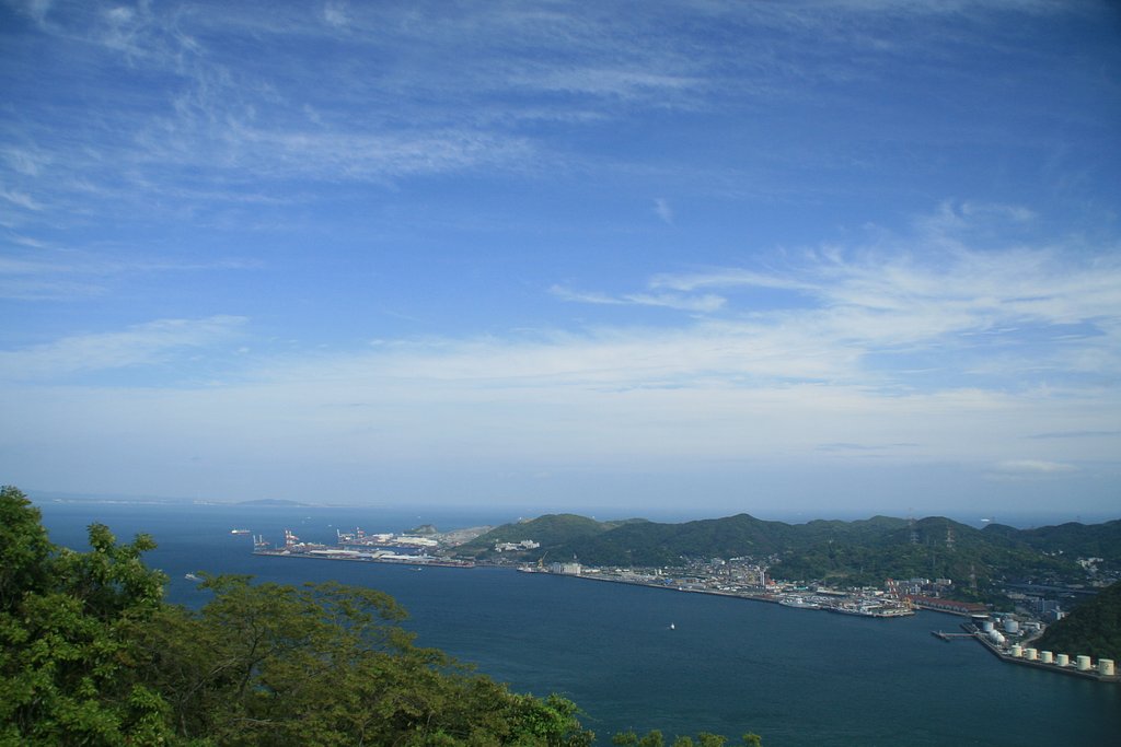 [植]新緑の関門海峡