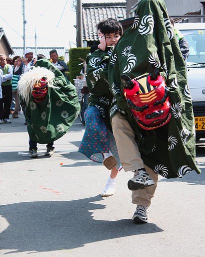 赤根獅子舞子供神楽