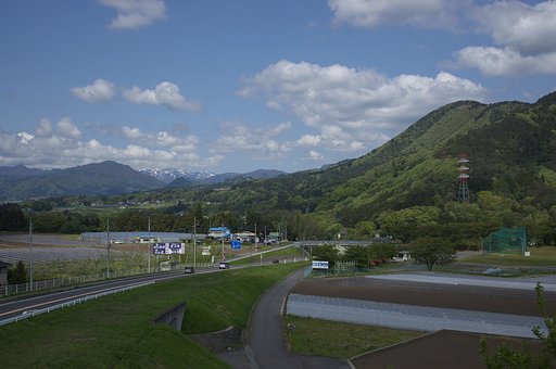 春の田舎をちょいと撮る。