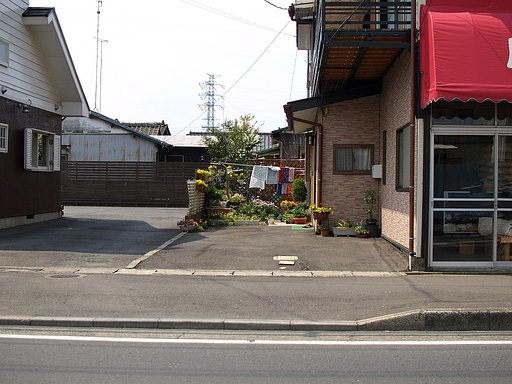庭先・・・
