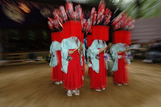 川井 八雲神社獅子舞（2）