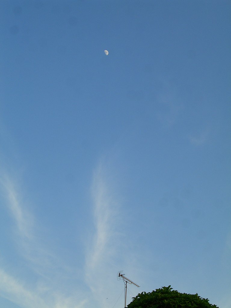 梅雨忘れの夕刻