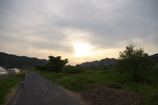 梅雨の夕焼け