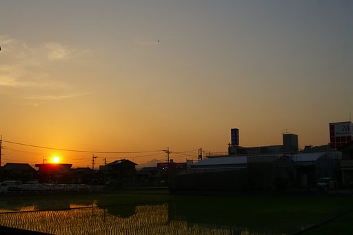 梅雨忘れの夕焼け