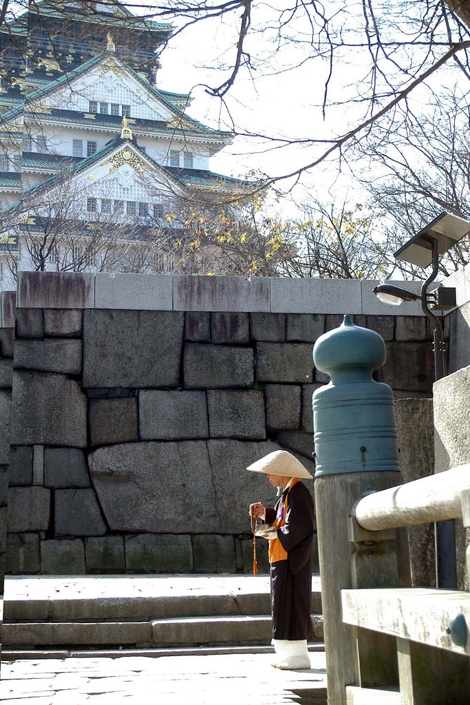 城と僧侶