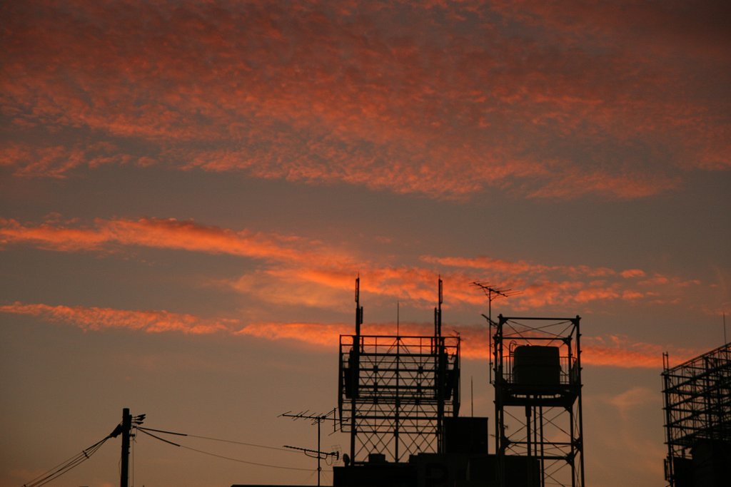 夕焼け空遠く