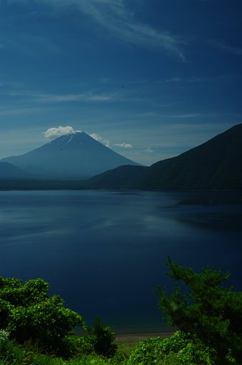 本栖湖展望