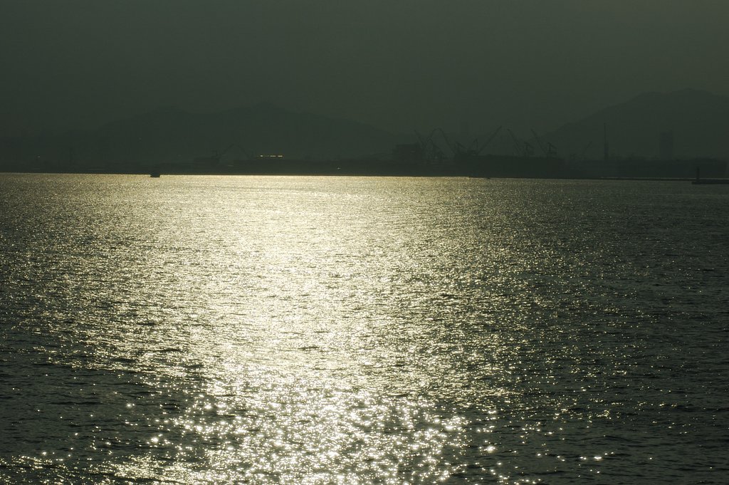 神戸港：夕景