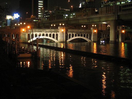 【道】水路の夜
