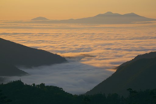 海峡を結ぶ