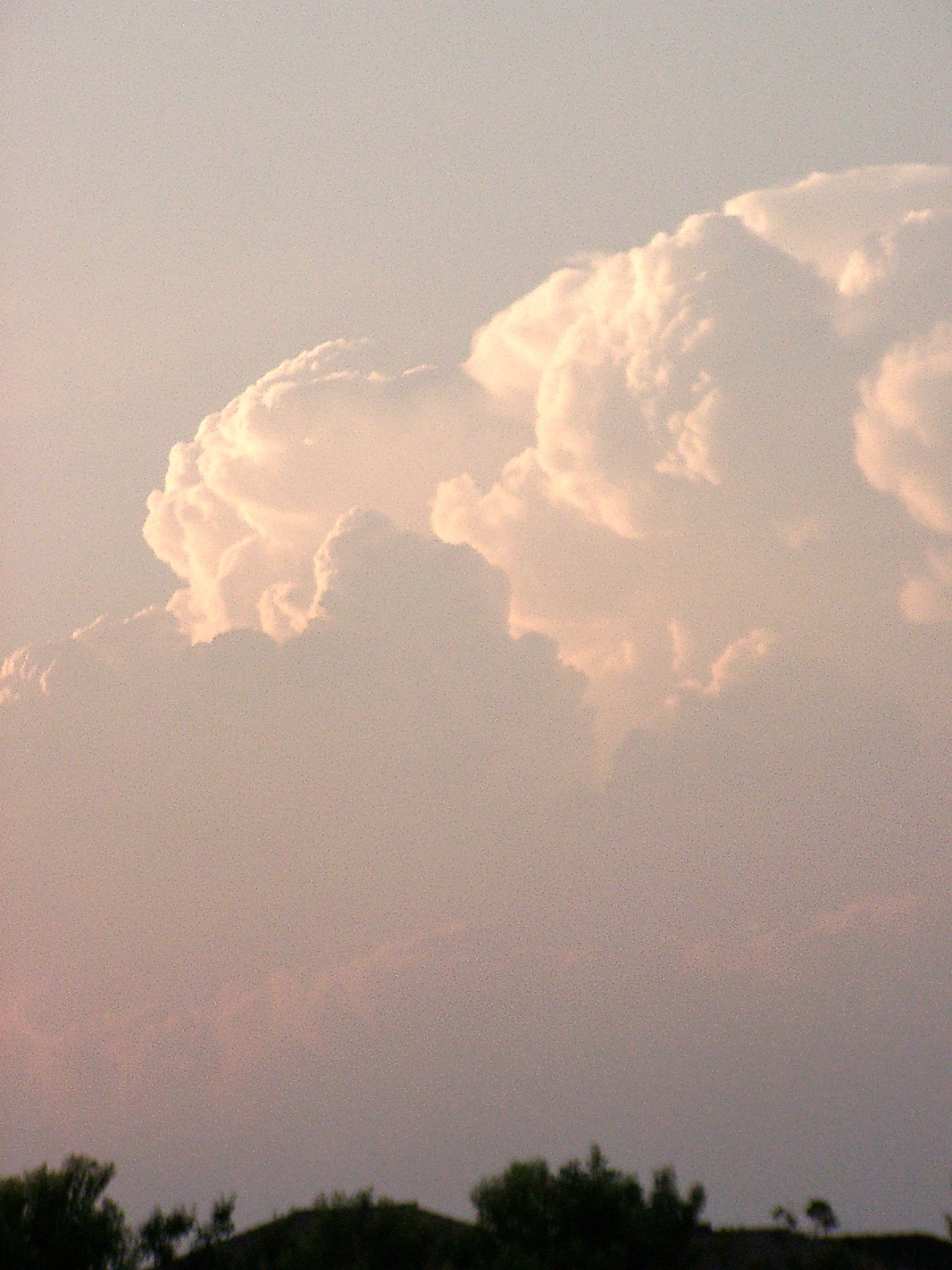 梅雨どきの夕暮れ-５