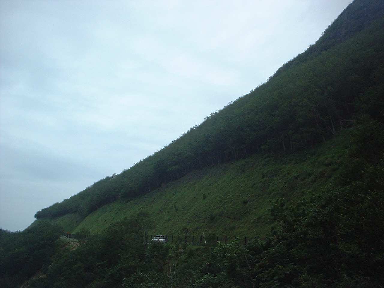 空半分ー山半分