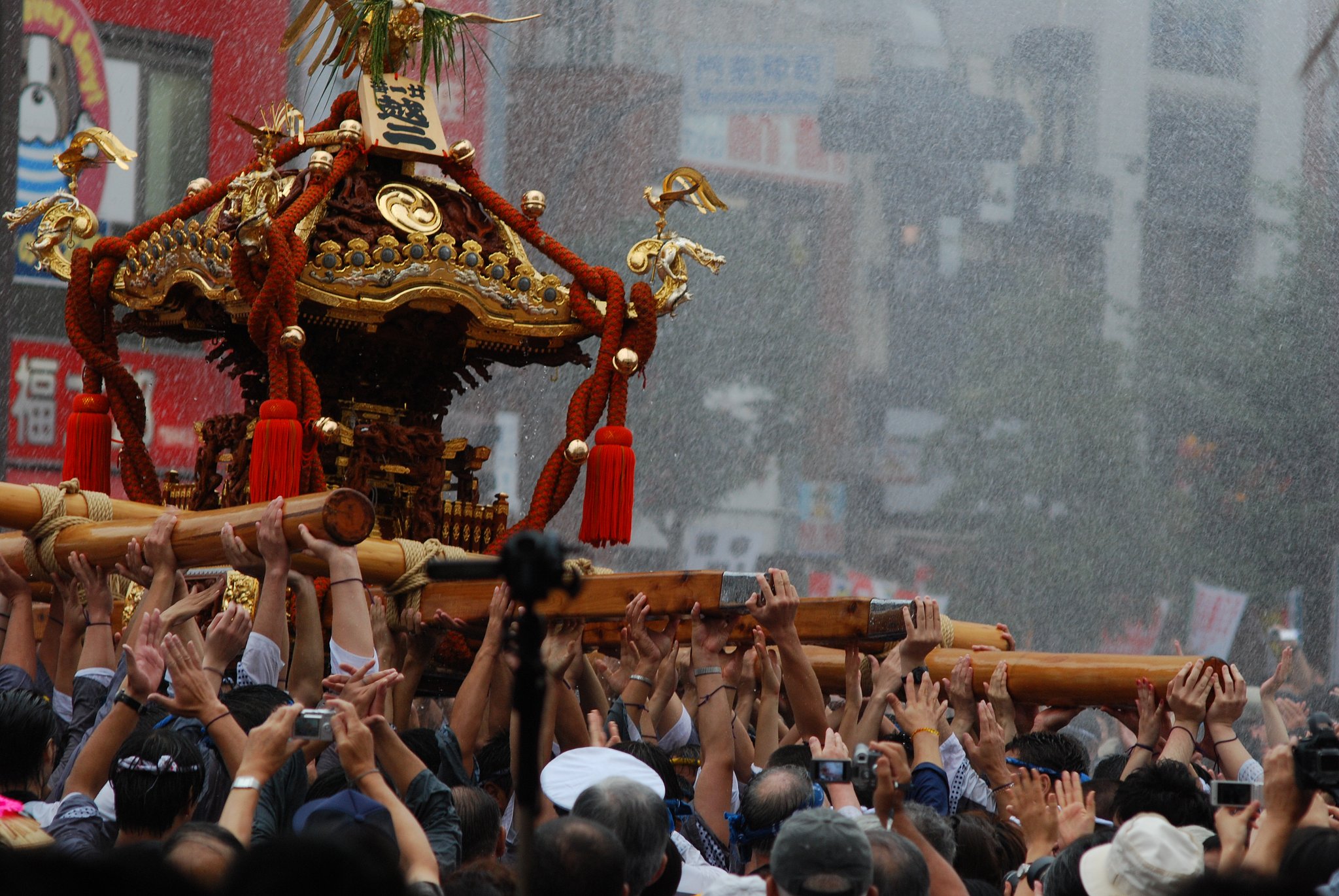 深川八幡祭り