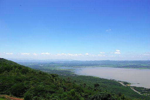 ラムタコンの空