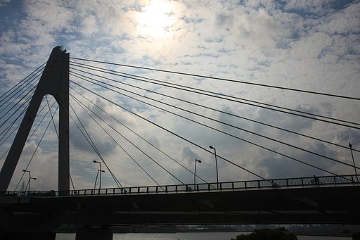 ブリッジ