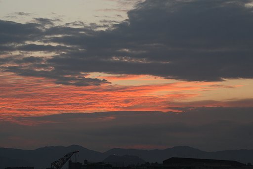 [秋影]９月の朝焼け