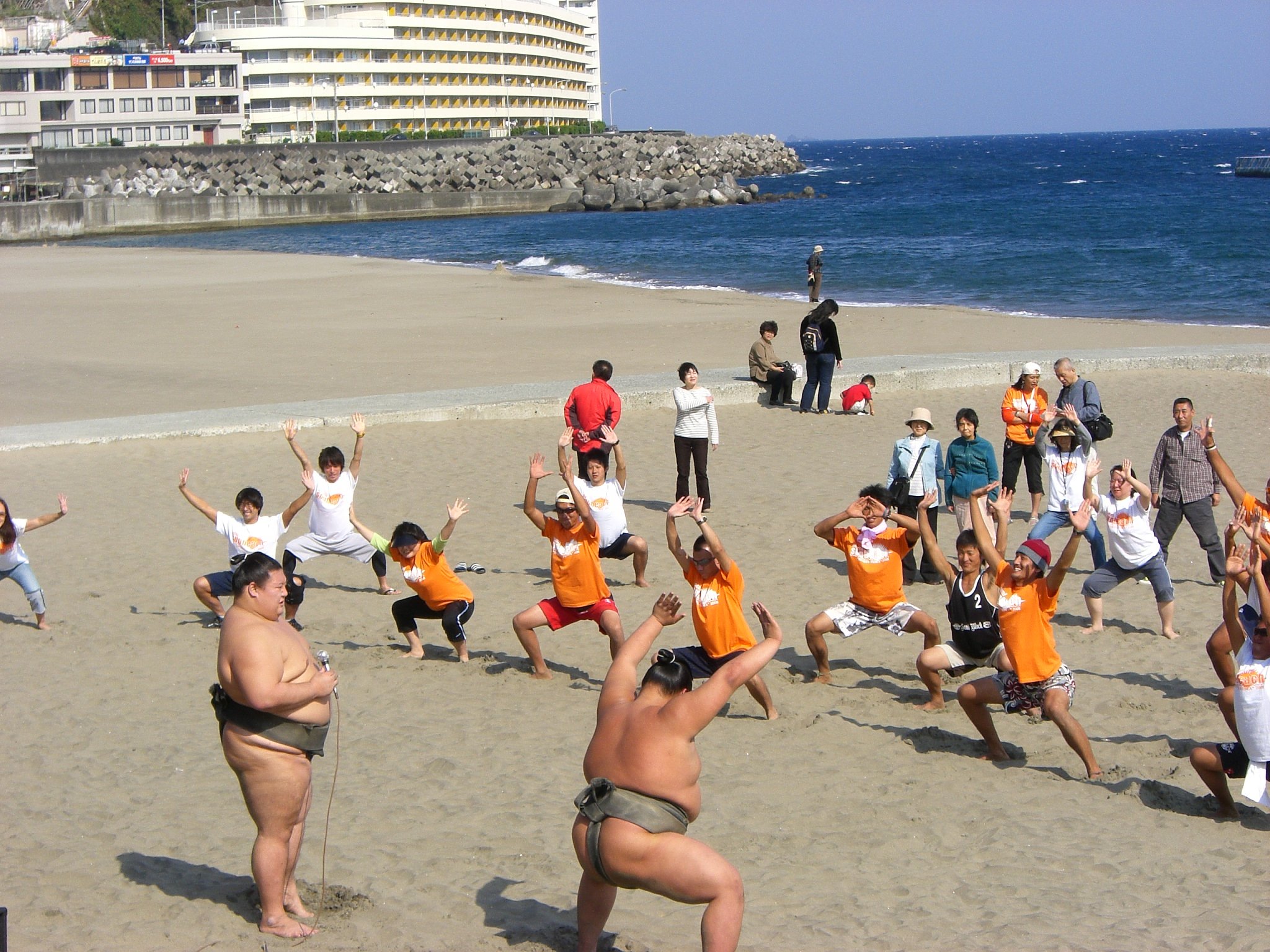 熱海サンビーチで「スポーツフェスタ」