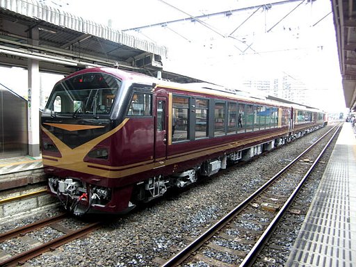 リゾートみのり号