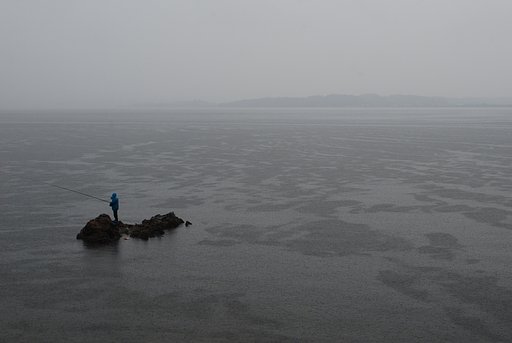 雨天潮模様