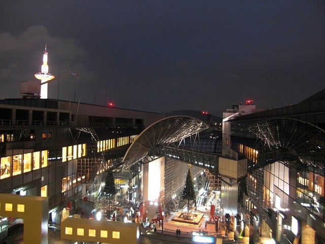京都駅ビルの夜景