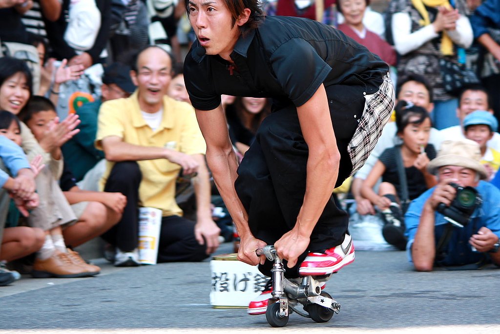 自転車に乗る