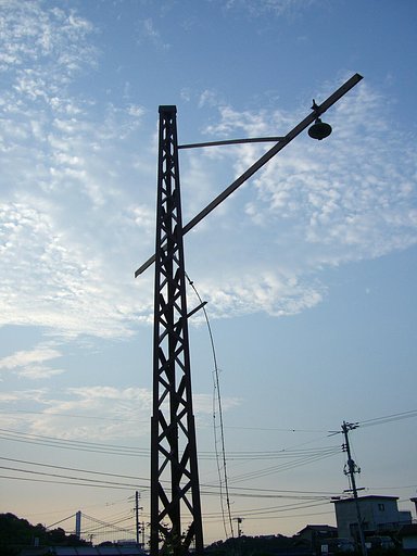 旧下津井電鉄の架線鉄塔