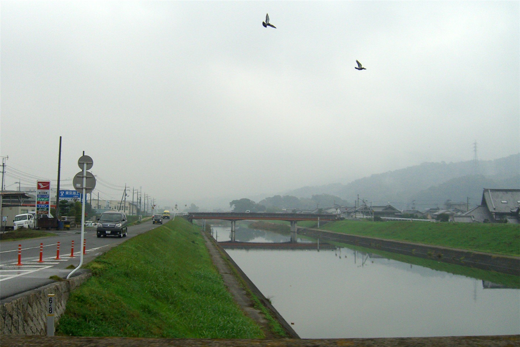 小雨の朝