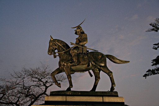 夕暮れの騎馬像Ⅱ