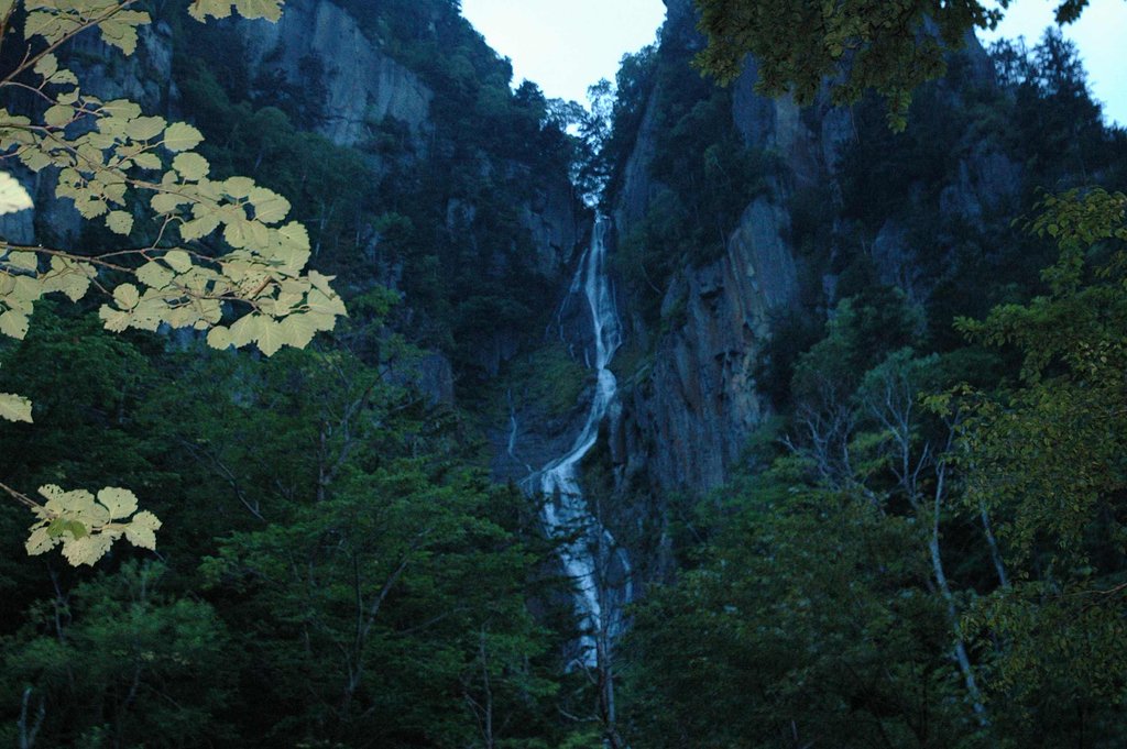 峠の滝