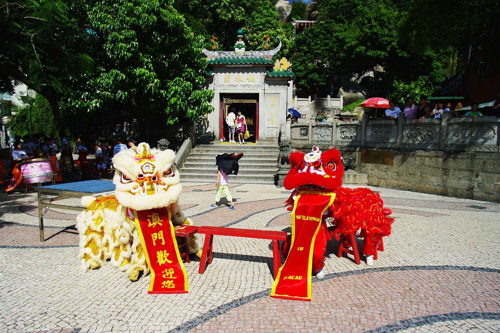 マカオの中国獅子舞２（Chinese Lion Dance）