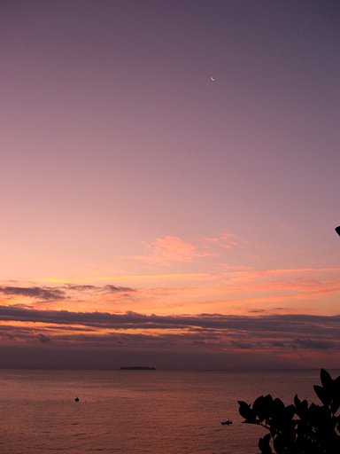 【露天風呂からの夜明け空】