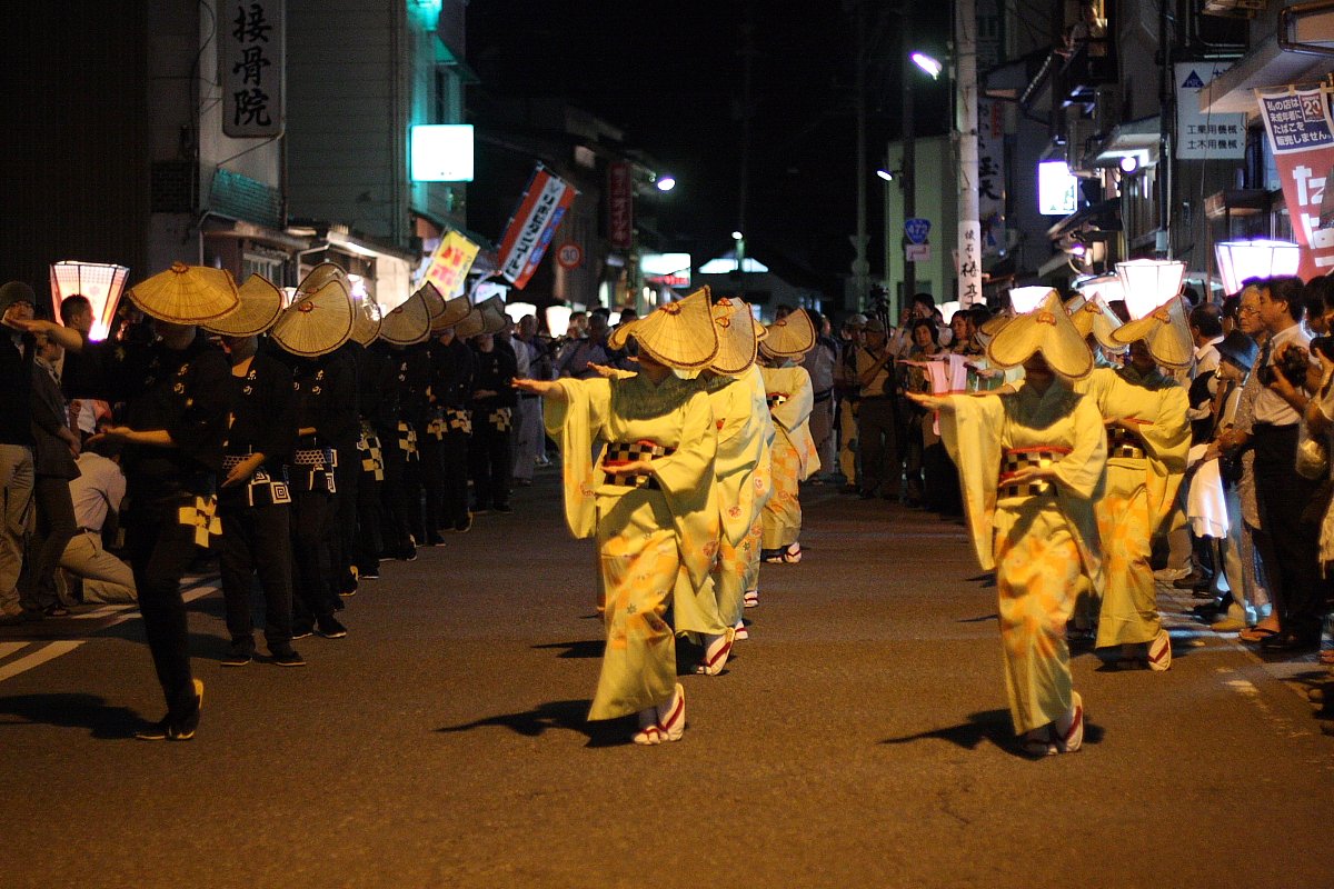 風の盆前夜祭