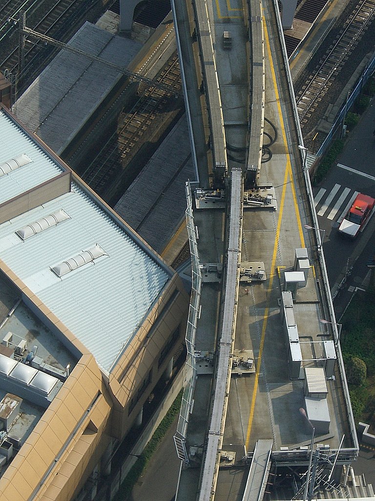 モノレール桁の分岐器