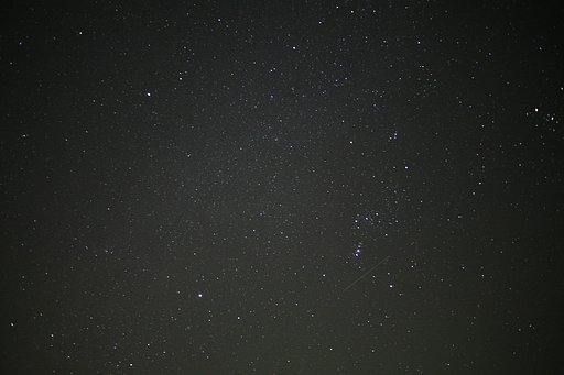 冬の大三角と人工衛星