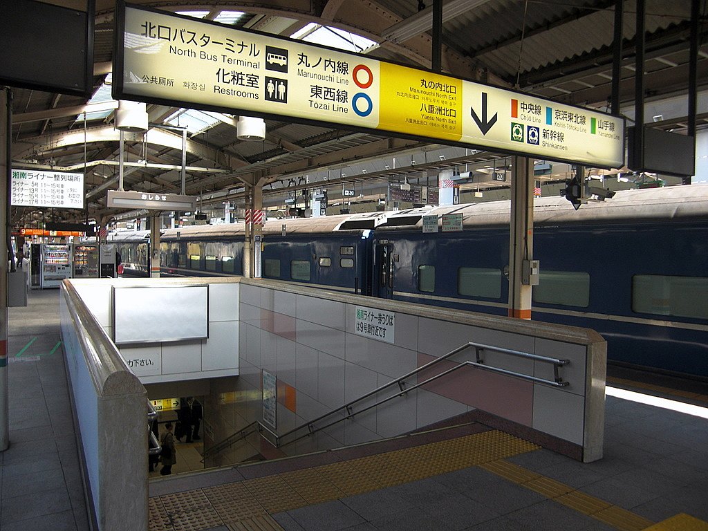 東京駅の静かな風景