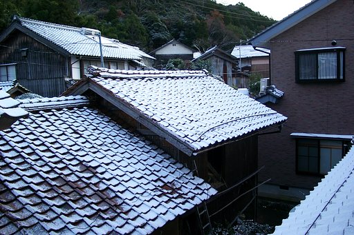 又雪が！