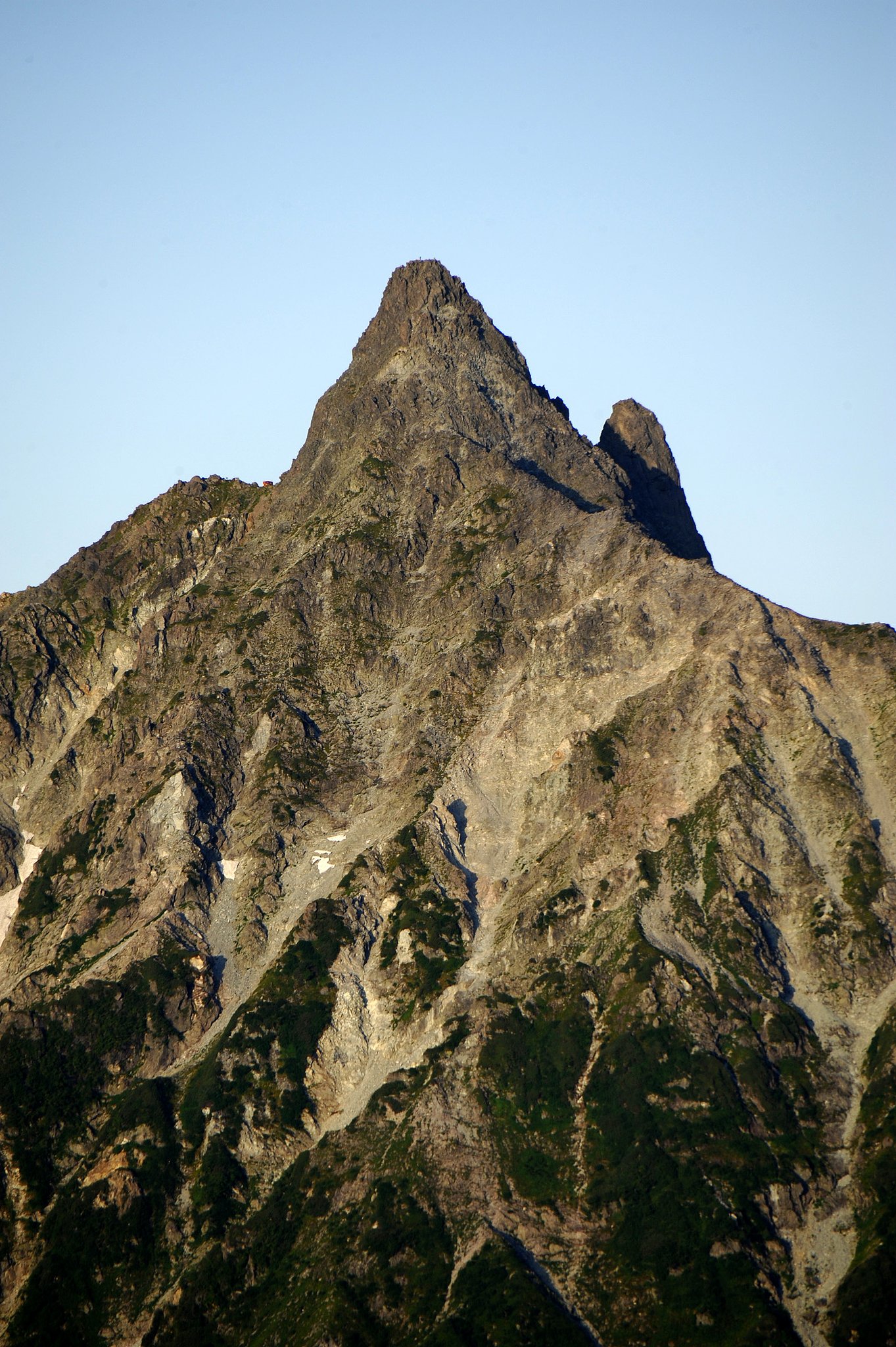 山頂でひとり２　槍ヶ岳