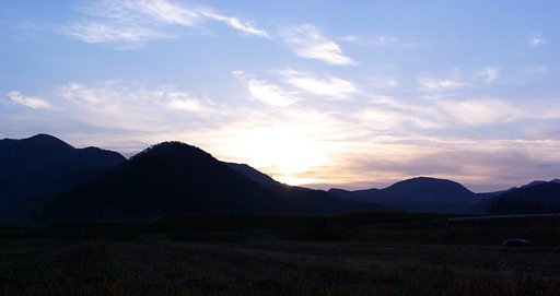 県境の日の出！