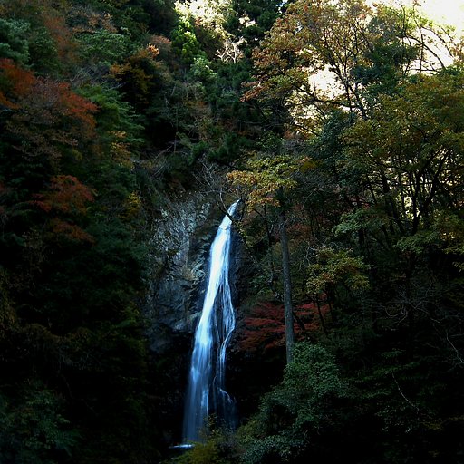 原不動滝にて