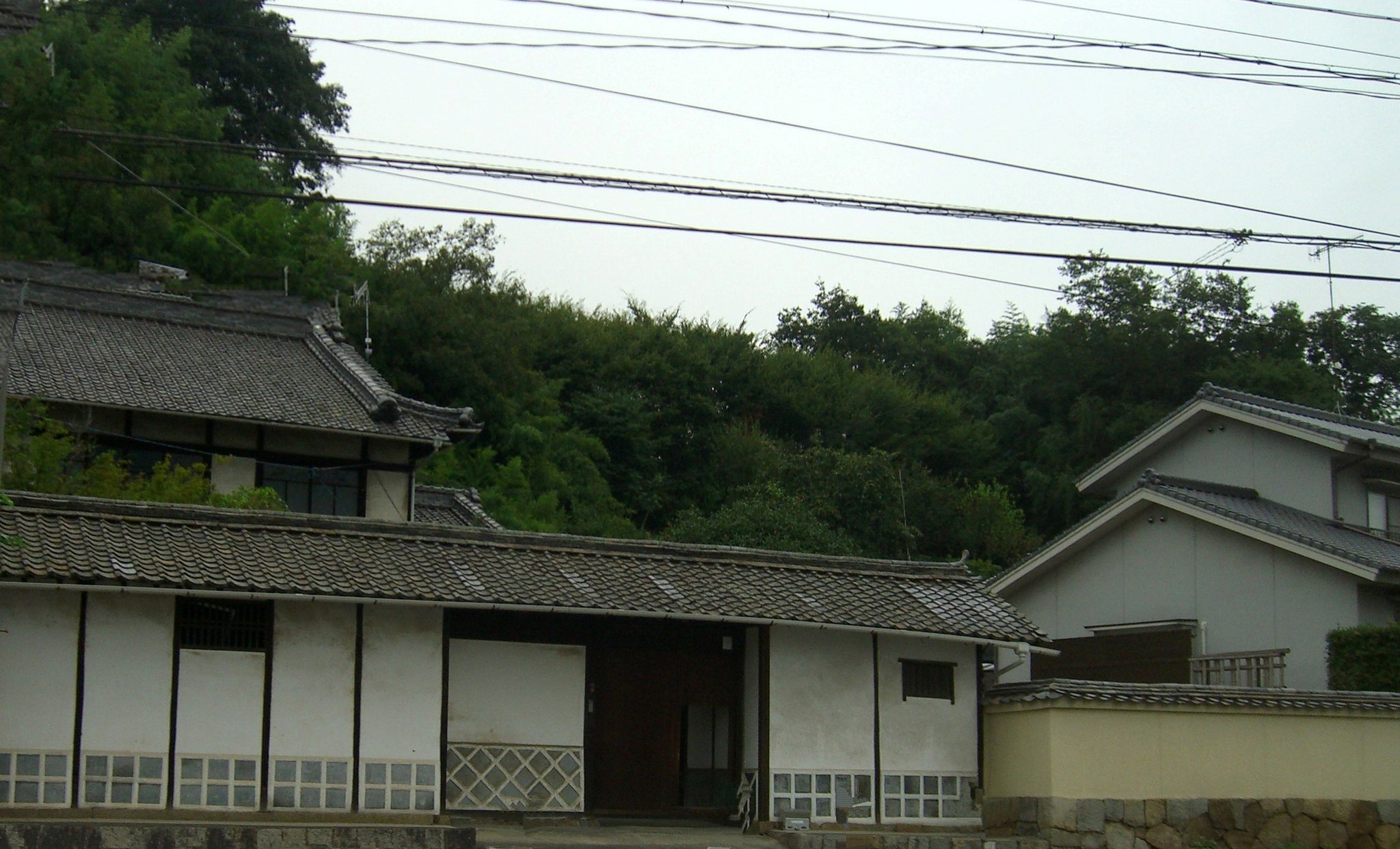 なまこ壁の門-再掲