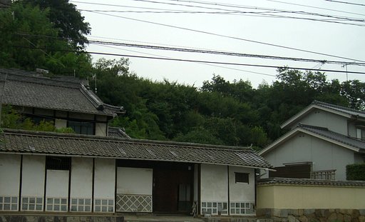 なまこ壁の門-再掲